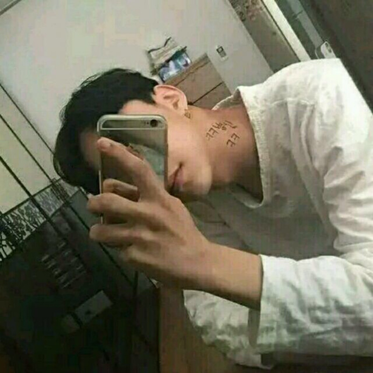 美女照片大全壁纸高清_美女照片app