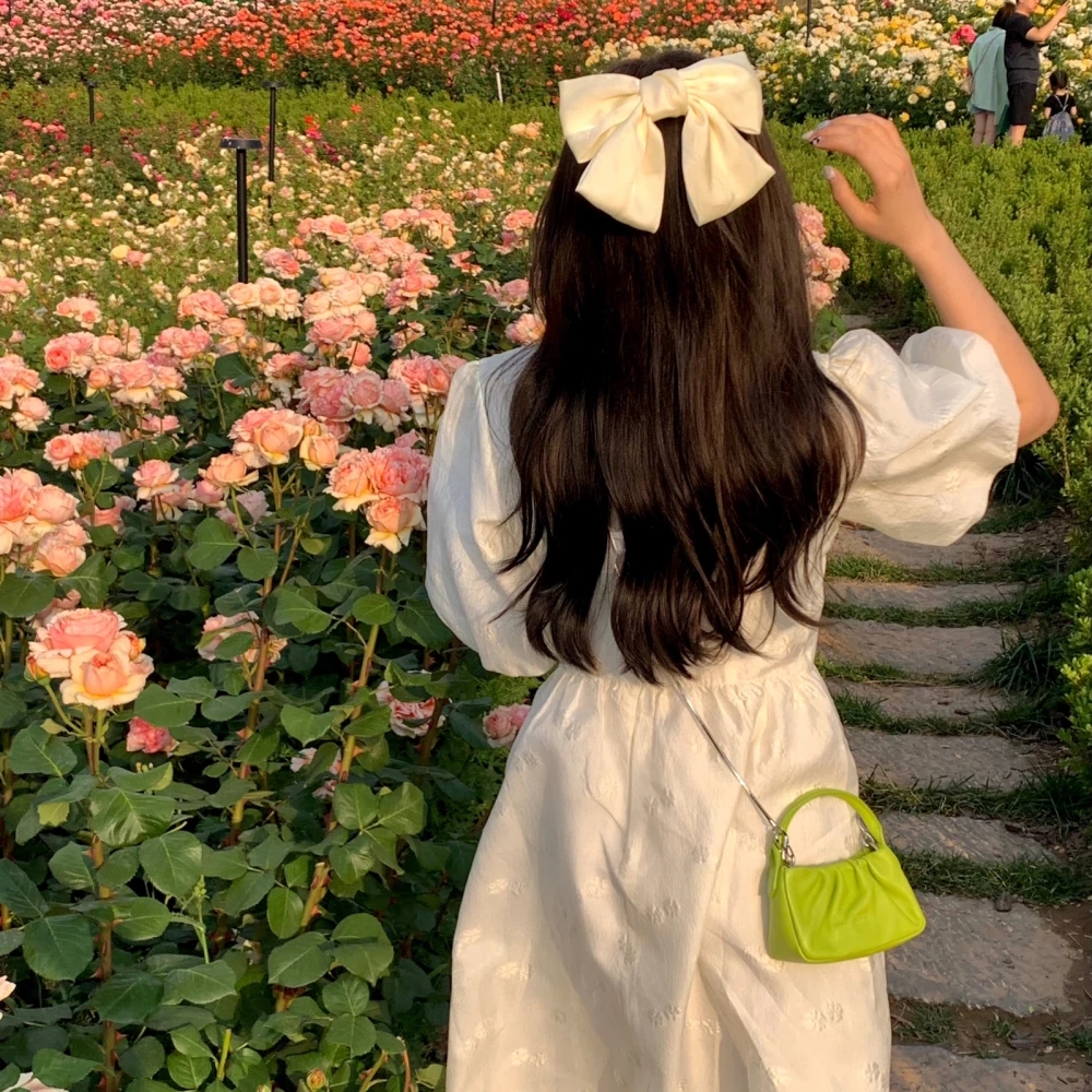 美女图片微信头像真人_美女高雅造型