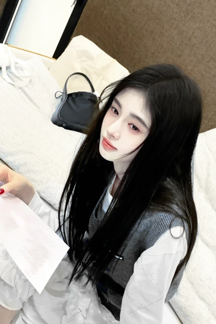 美女头像甜美_美女头像真人背影