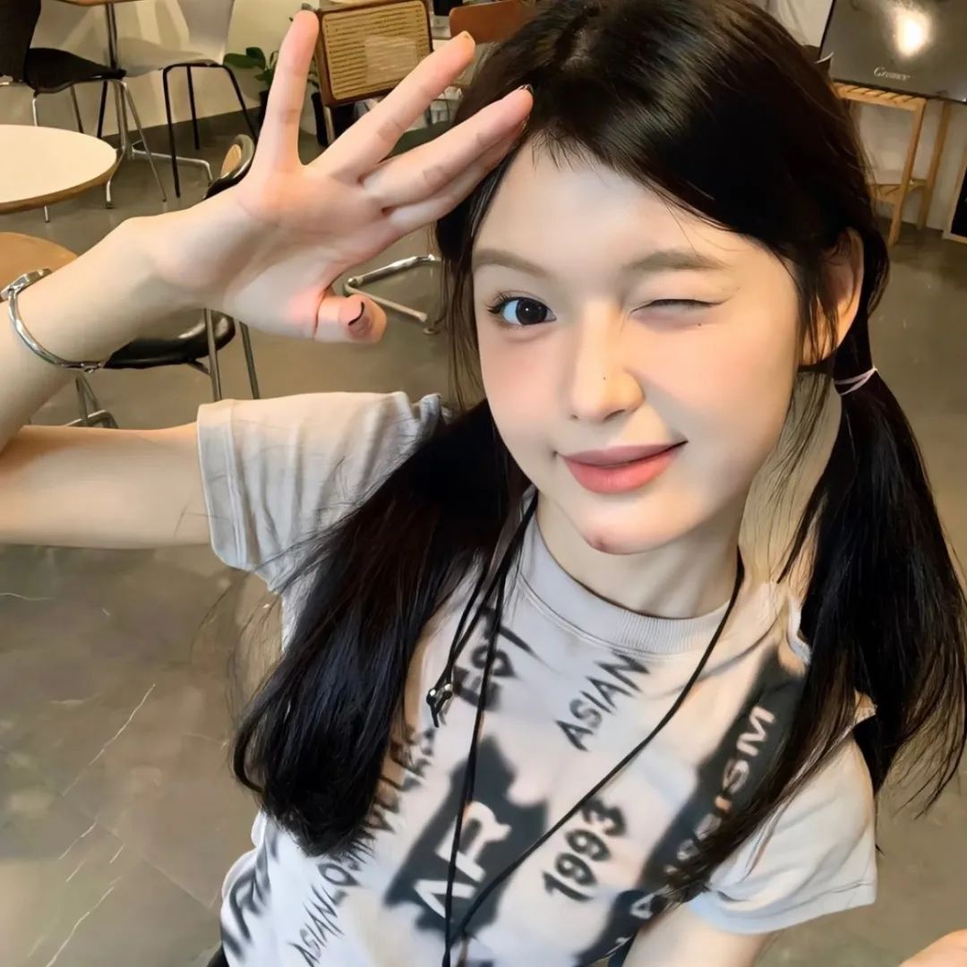 美女头像真人背影_美女头像甜美