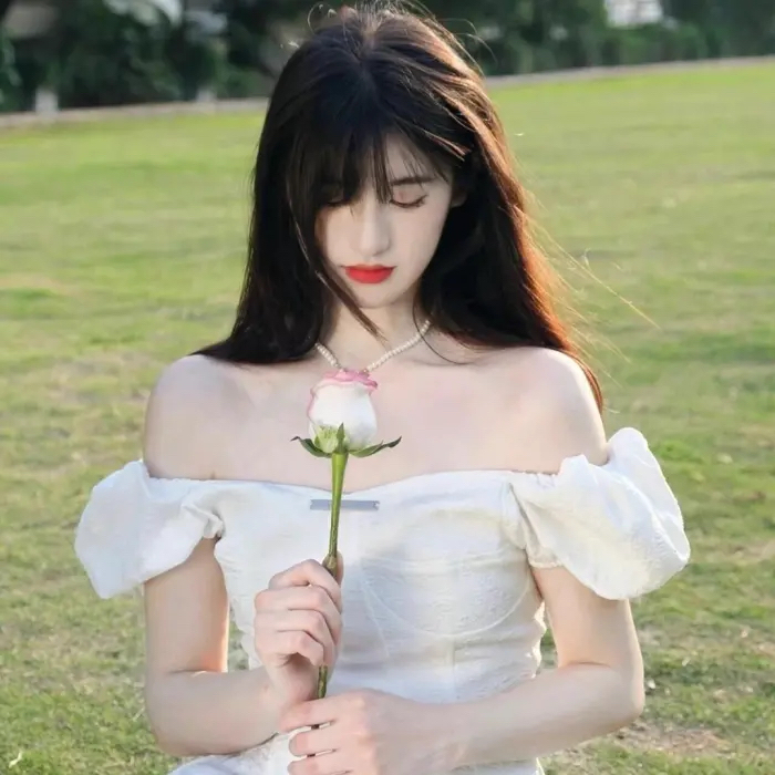 美女图片微信头像_美女头像可爱霸气高冷