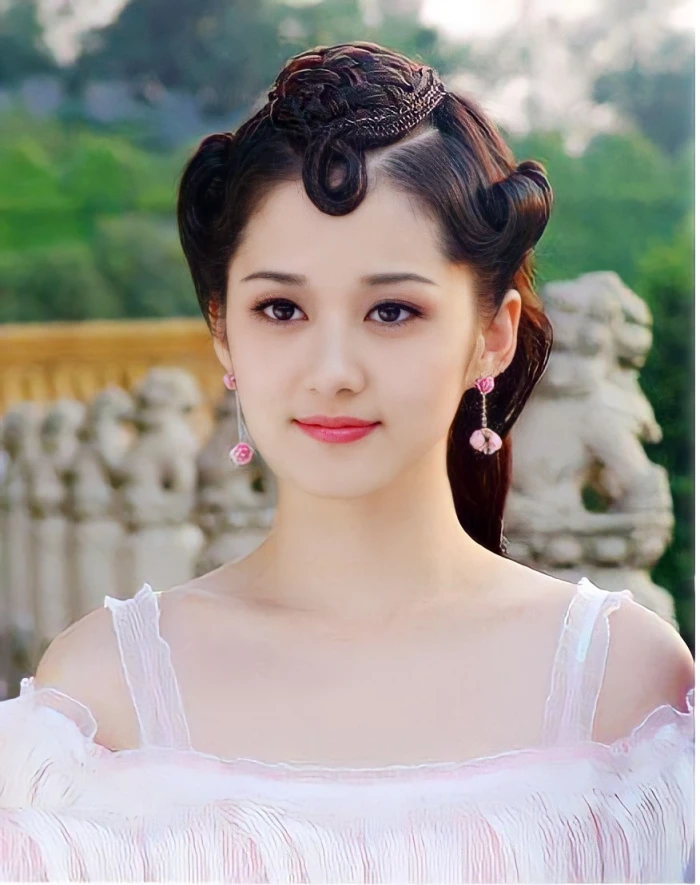 美女壁纸_美女照片游泳中国