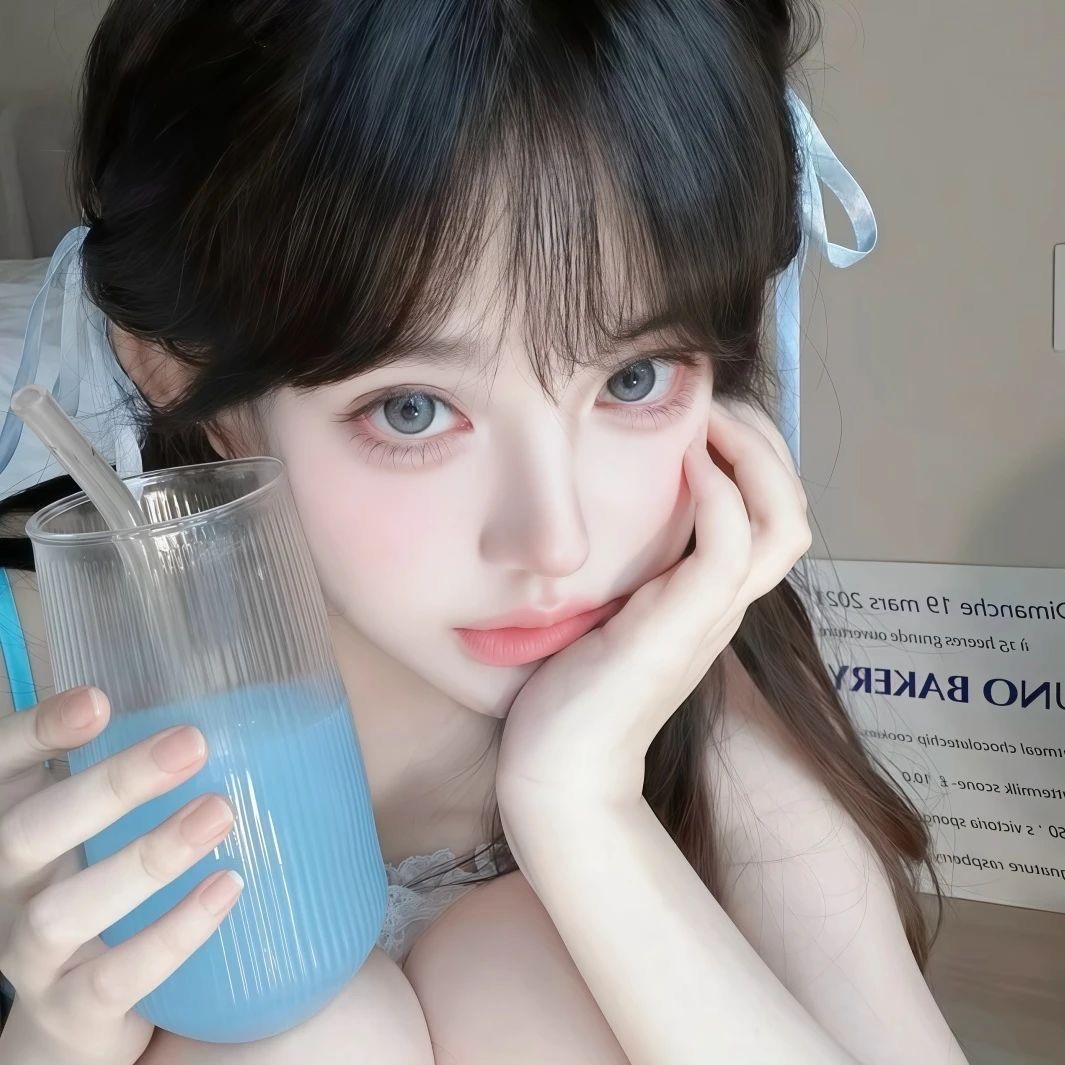 美女自拍_美女头像可爱霸气高冷
