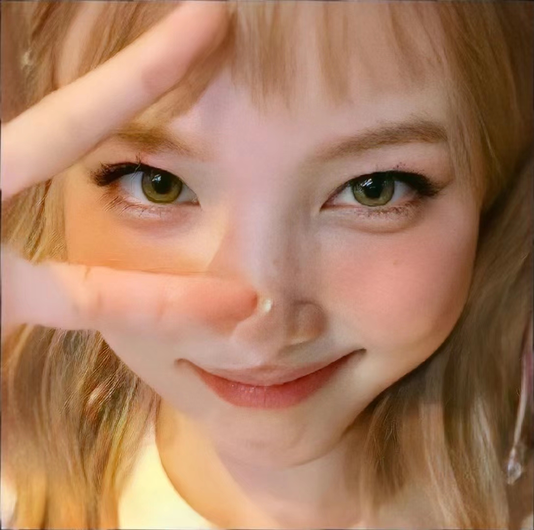 美女头像甜美_美女照片头像霸气