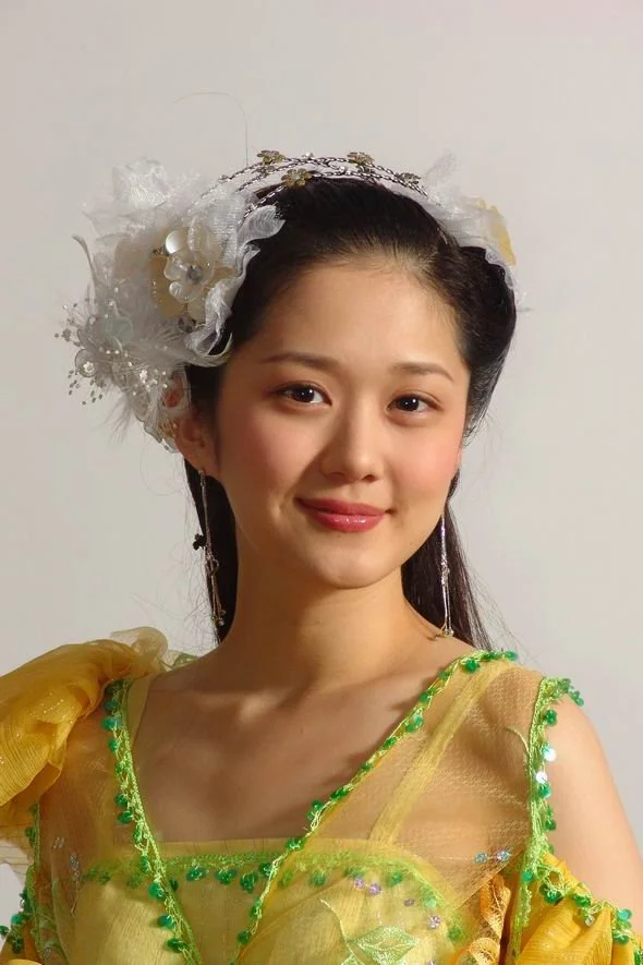 美女头像甜美_美女图片微信头像真人背影