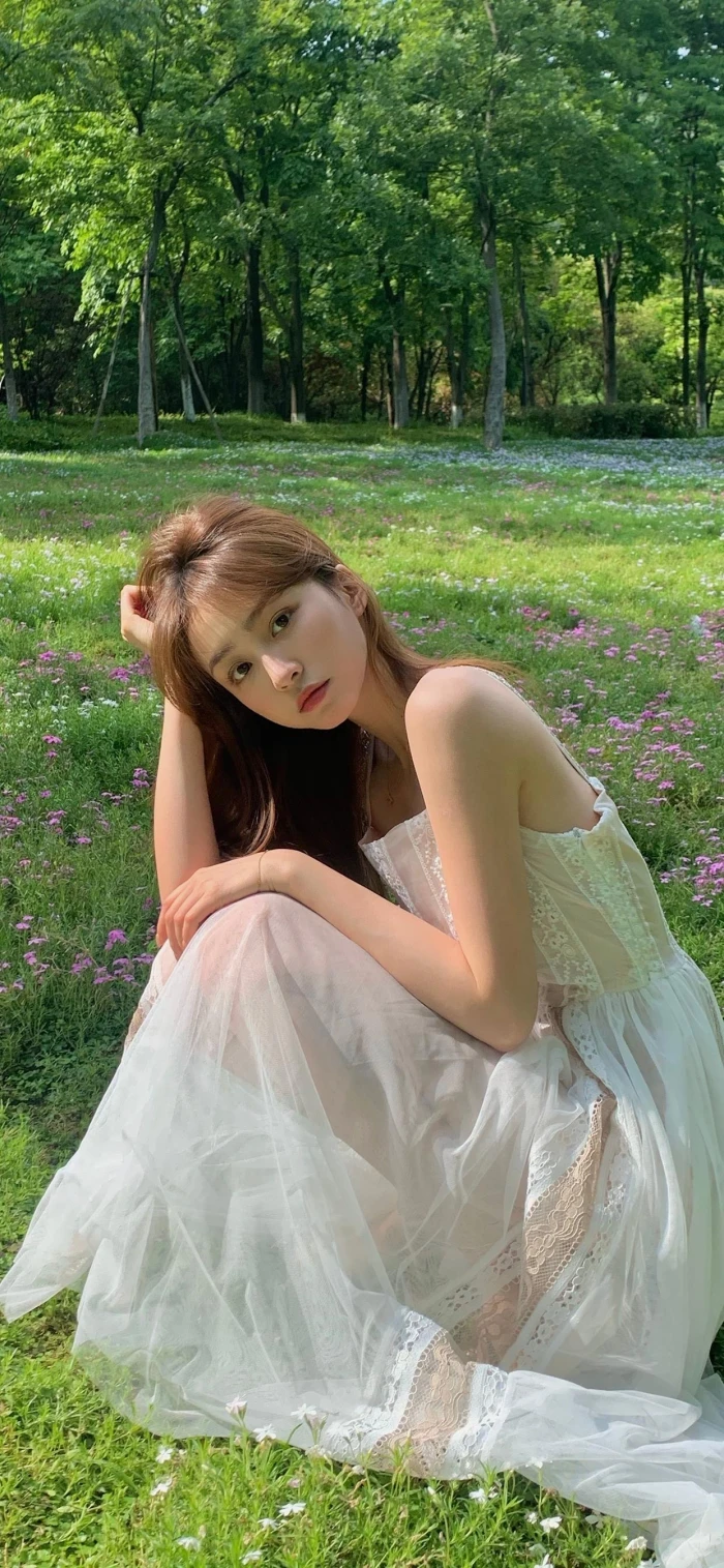 美女壁纸动漫_美女自拍