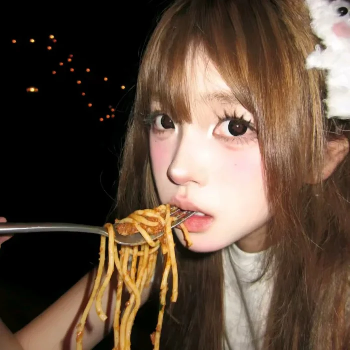 美女照片_美女头像真人侧脸