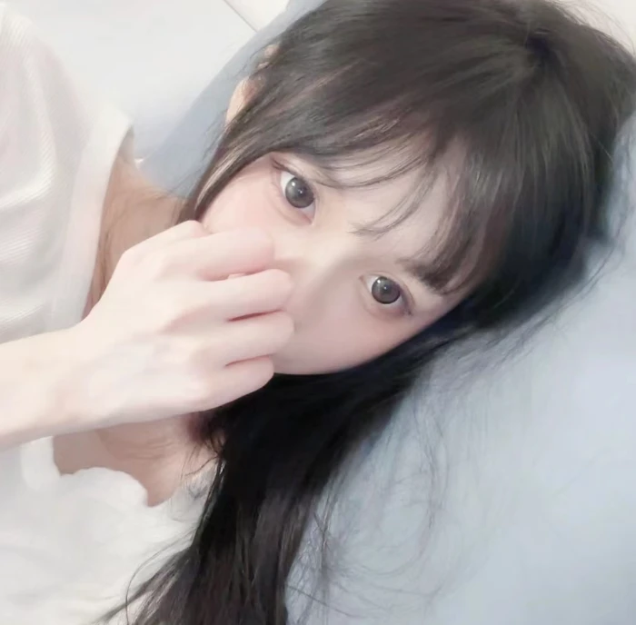 美女壁纸4k高清唯美_美女头像真人
