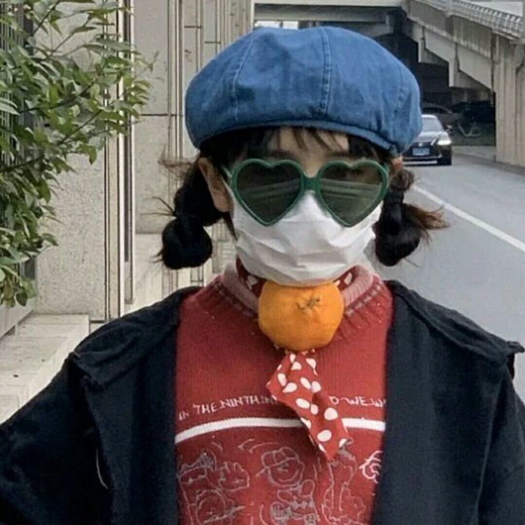 美女自拍_美女头像真人可爱