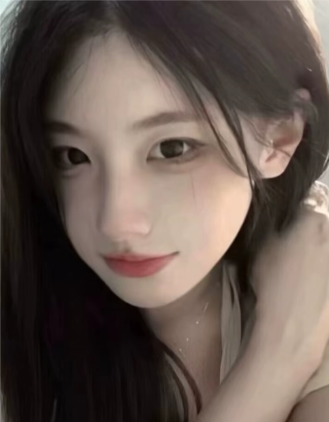 美女头像真人高冷_美女照片游泳壁纸