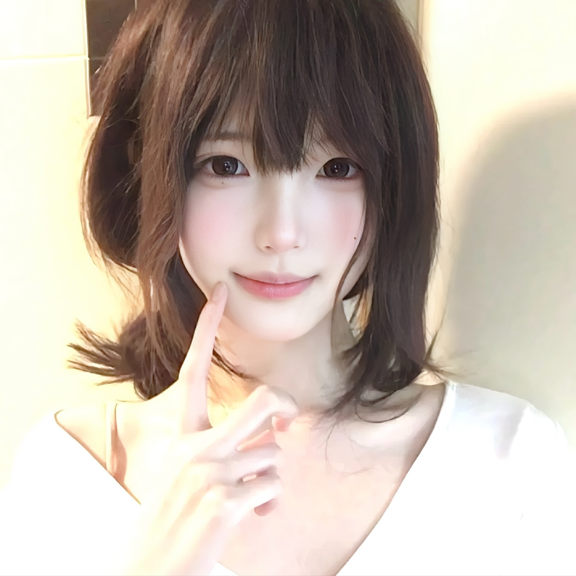 美女图片微信头像_美女头像真人高冷