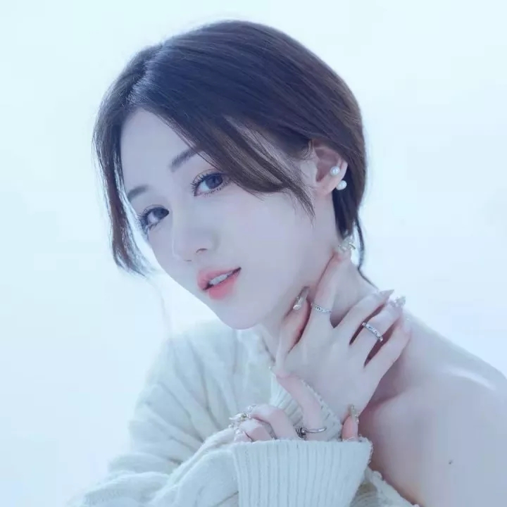美女头像甜美卡通_美女头像甜美背影