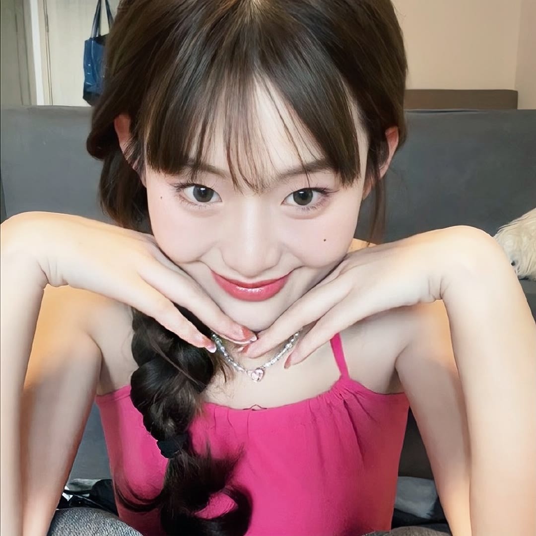 美女头像真人头像高冷_美女图片微信头像背影高清
