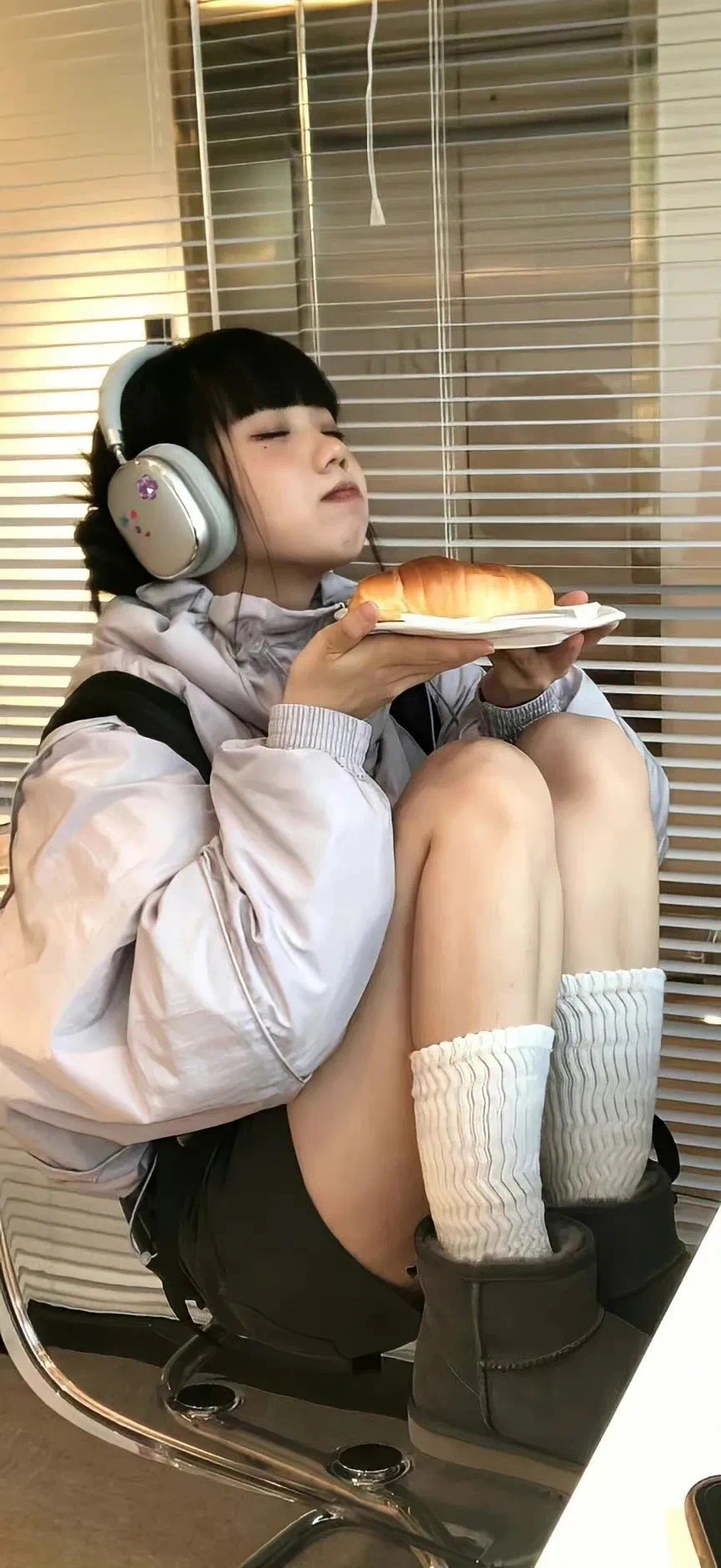 美女头像一个人_美女图片微信头像