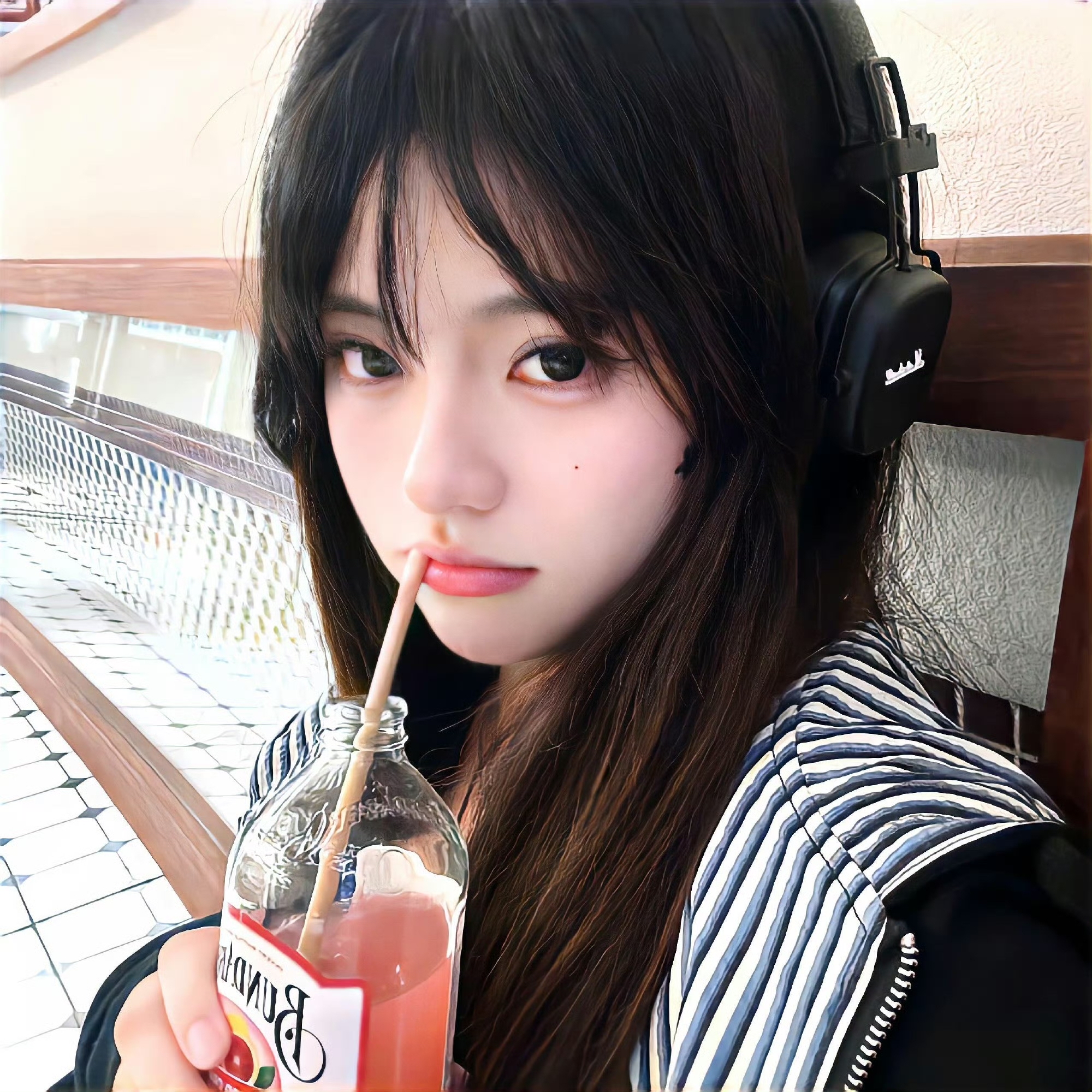 美女头像真人头像网红_美女高雅造型