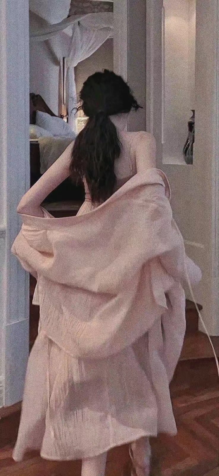 美女壁纸全屏_美女照片